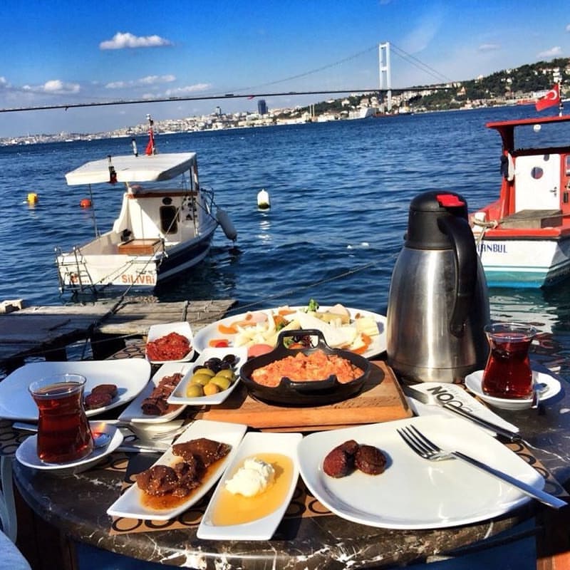 bosphorus tour with breakfast