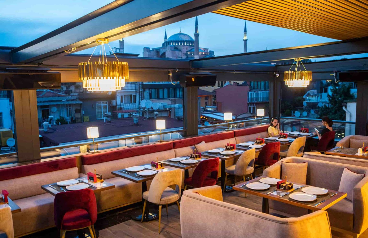 The Best Rooftop Restaurants In Istanbul – Turkey Things